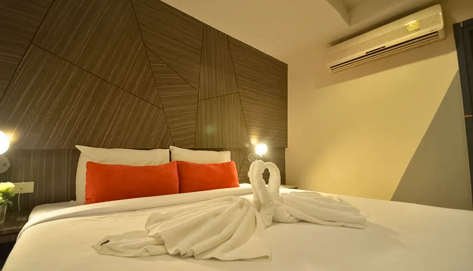 هتل اچ 2 بانکوک